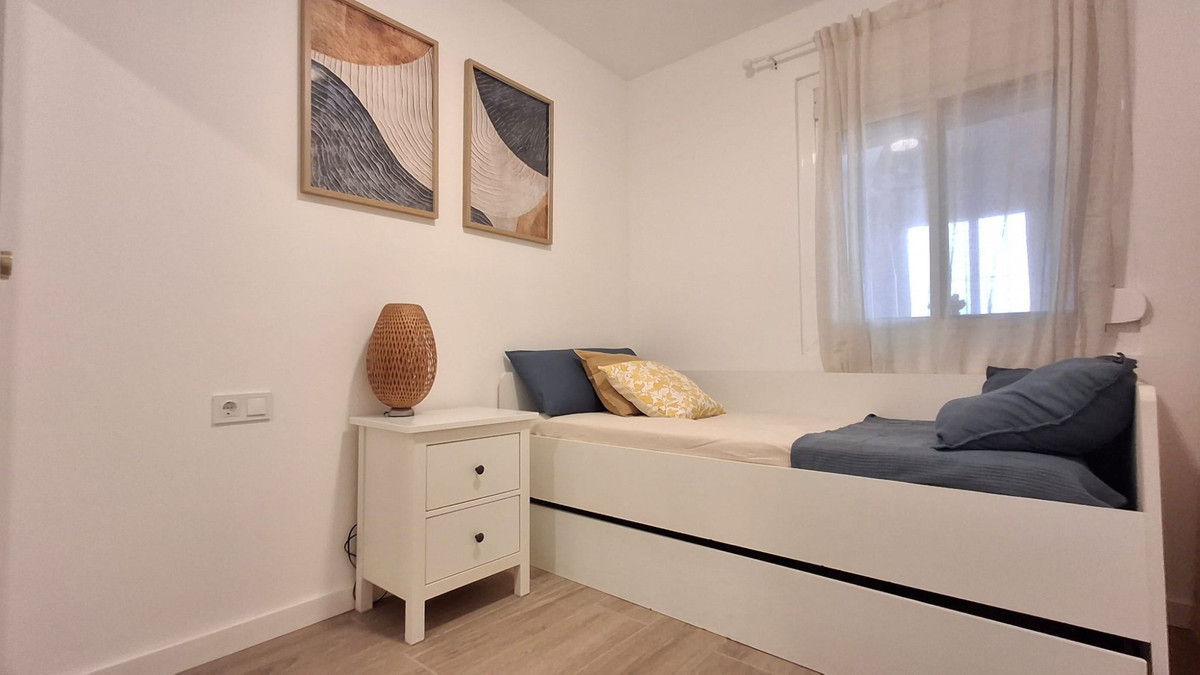 Huis te koop in Playa Flamenca | 3 slaapkamers H5465086