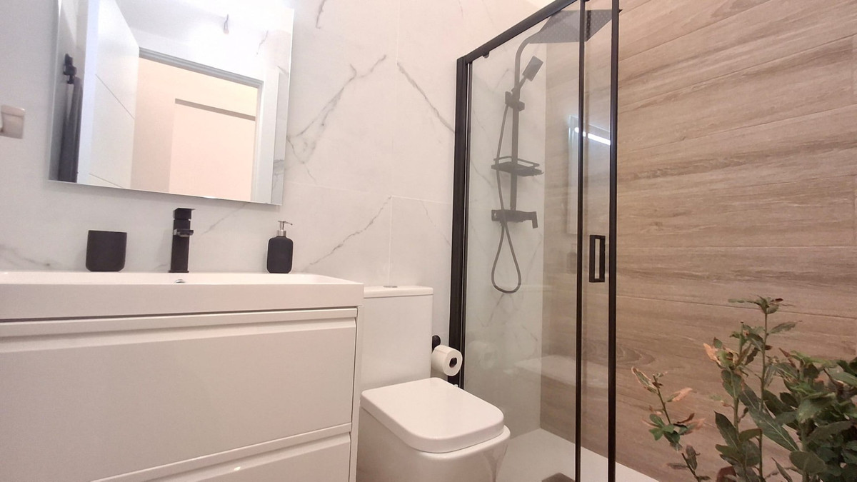 Huis te koop in Playa Flamenca | 3 slaapkamers H5465086