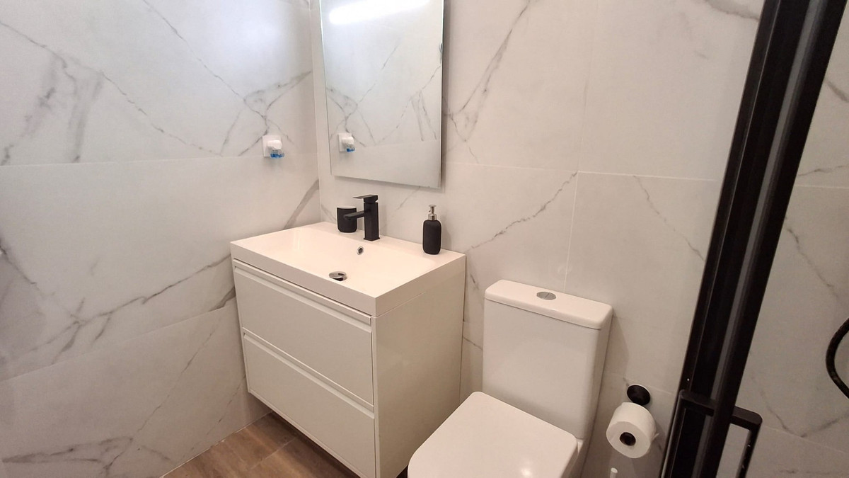 Huis te koop in Playa Flamenca | 3 slaapkamers H5465086