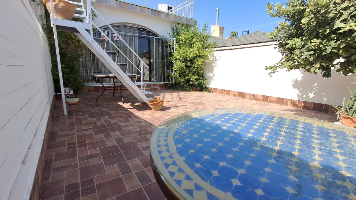 Huis te koop in Playa Flamenca | 3 slaapkamers H5465086