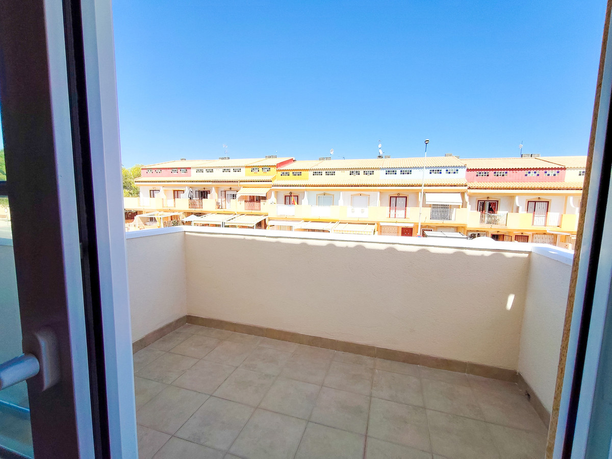 Huis te koop in Playa Flamenca | 2 slaapkamers H5481004