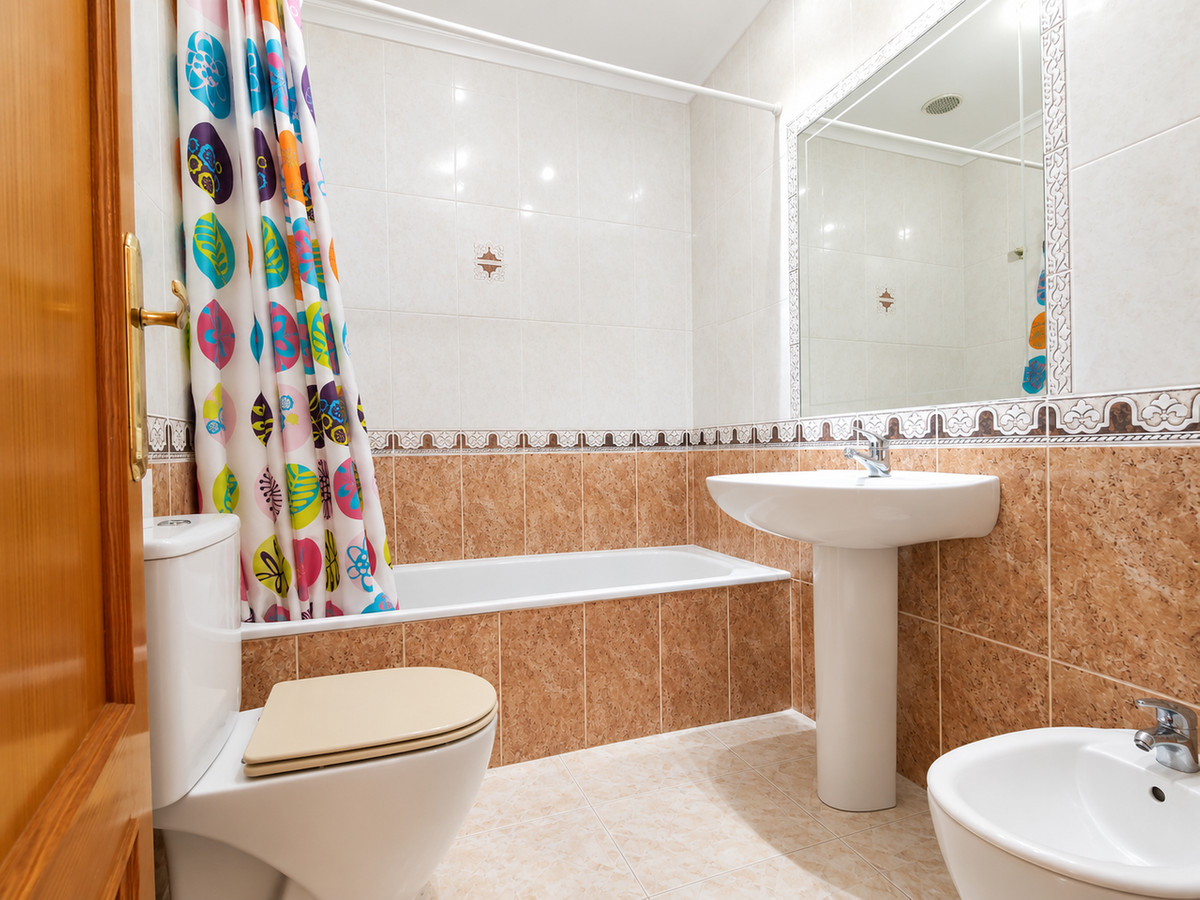 Huis te koop in Playa Flamenca | 2 slaapkamers H5481004