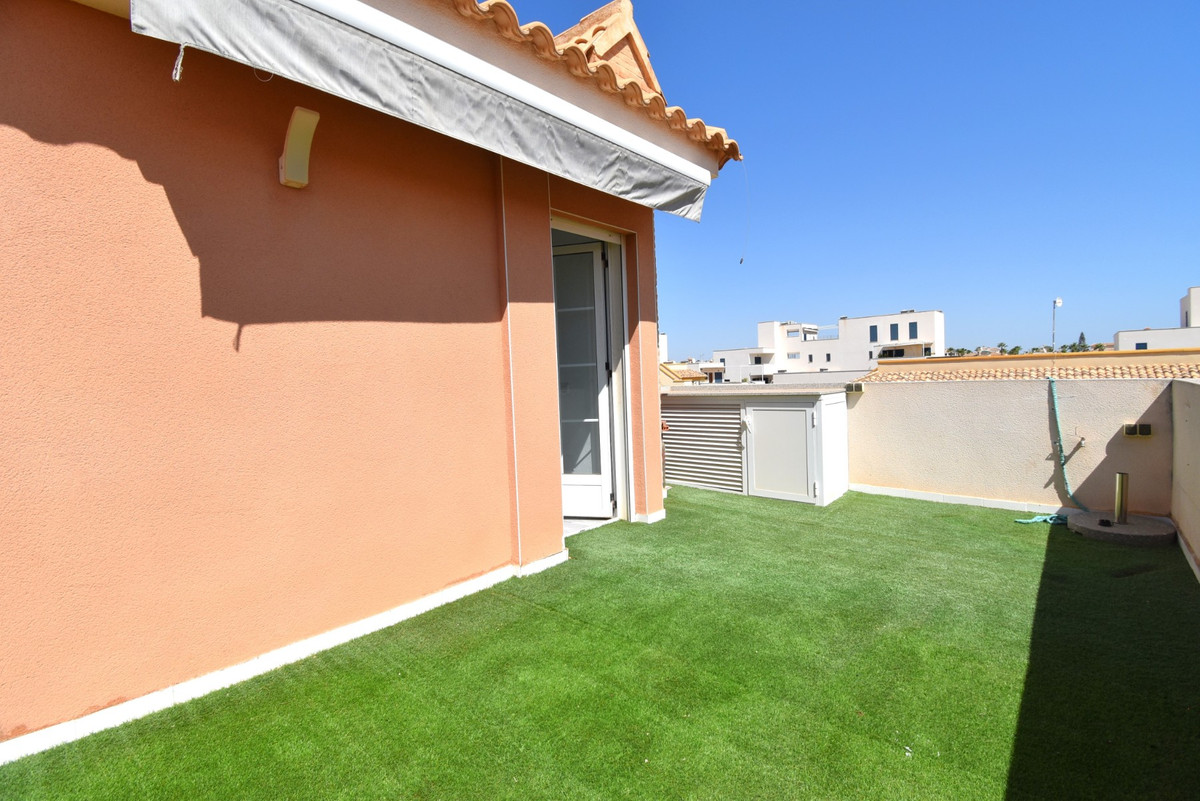 Huis te koop in Playa Flamenca | 3 slaapkamers H5483809