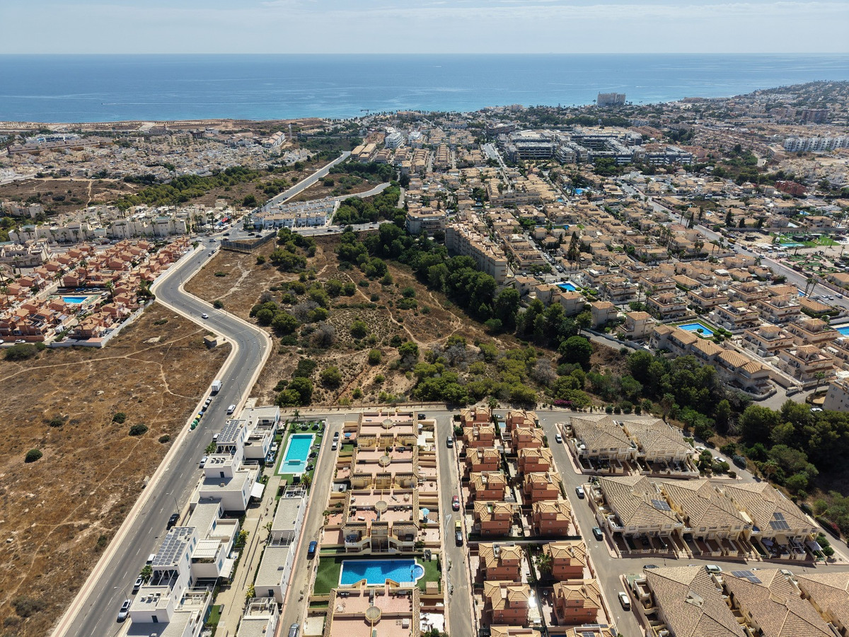 Huis te koop in Playa Flamenca | 3 slaapkamers H5483809