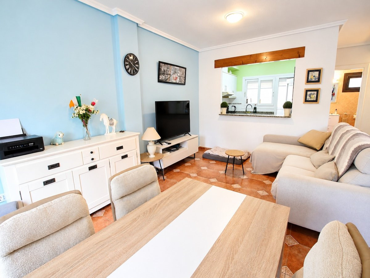 Huis te koop in Playa Flamenca | 3 slaapkamers H5517265