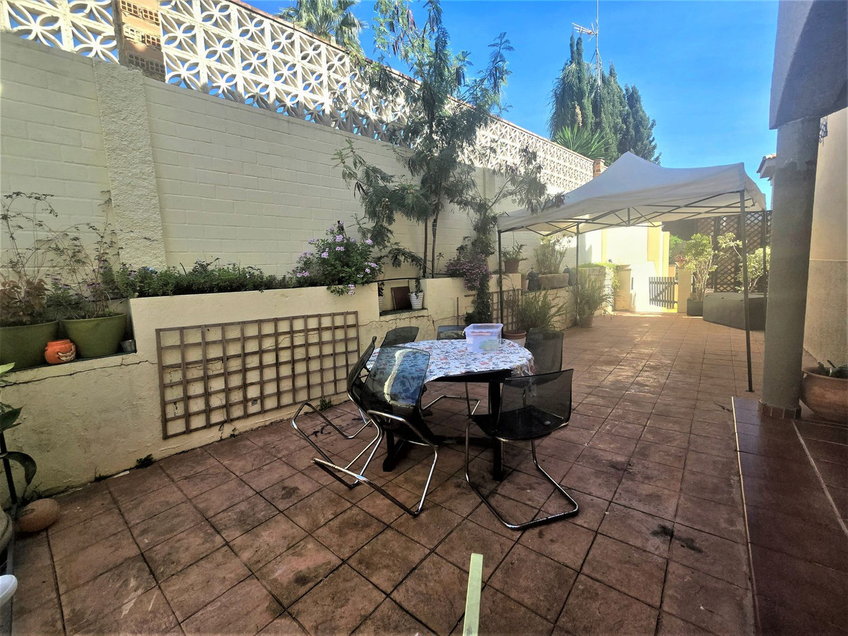 Huis te koop in Playamar | 4 slaapkamers H5052358