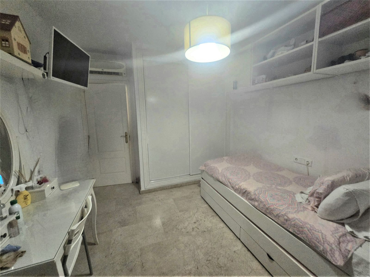 Huis te koop in Playamar | 4 slaapkamers H5052358