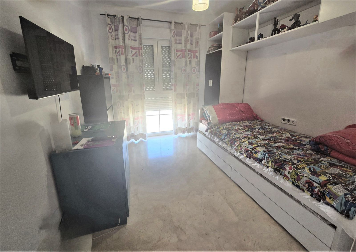 Huis te koop in Playamar | 4 slaapkamers H5052358