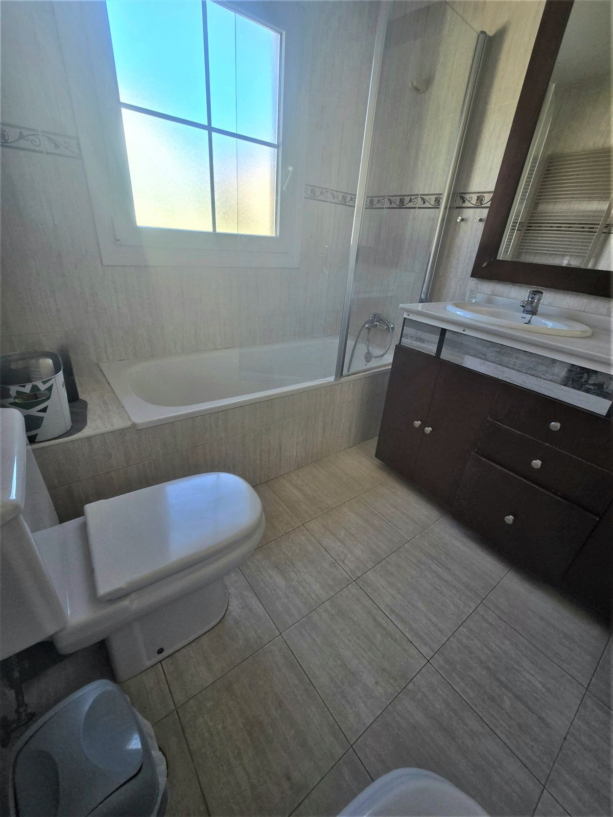 Huis te koop in Playamar | 4 slaapkamers H5052358