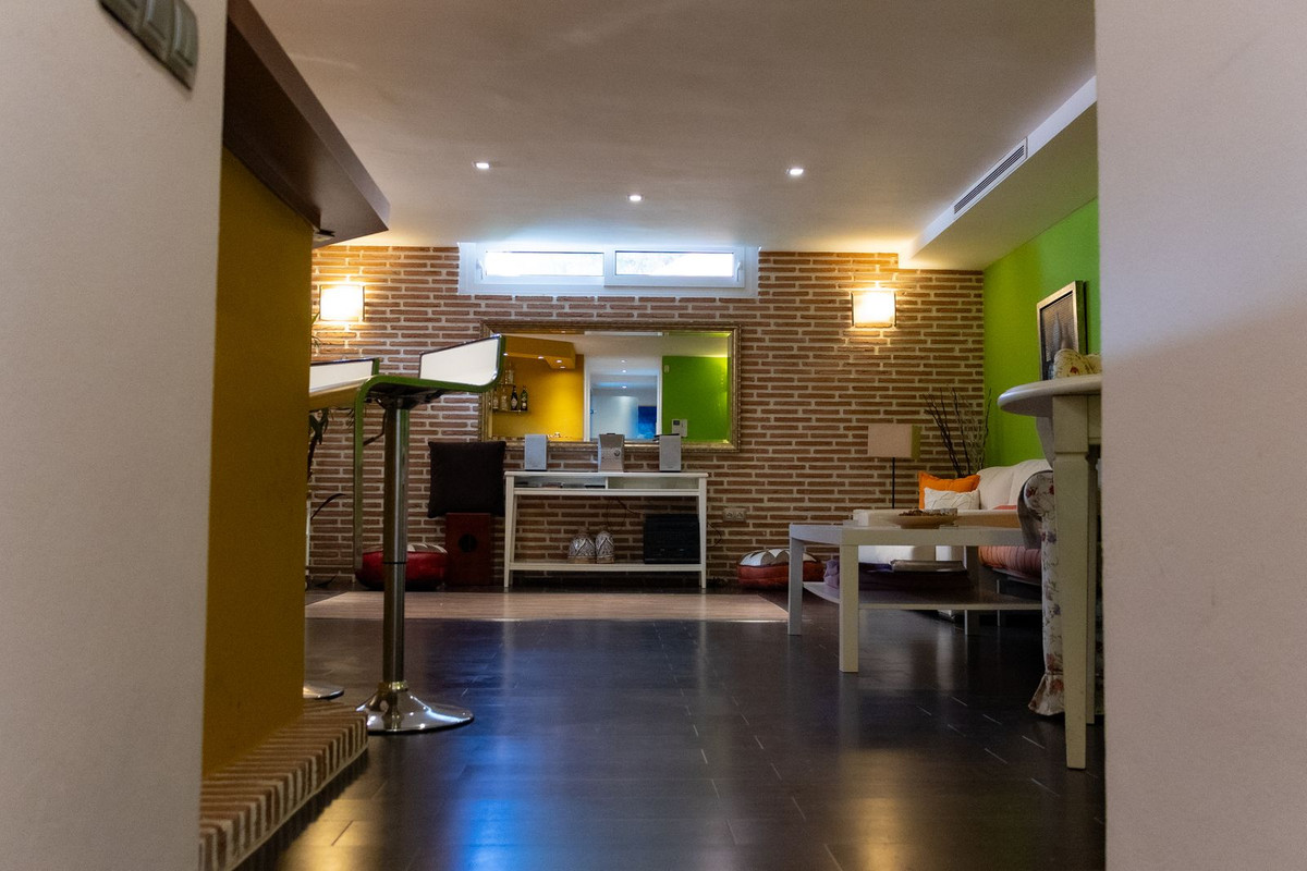 Property main view 76