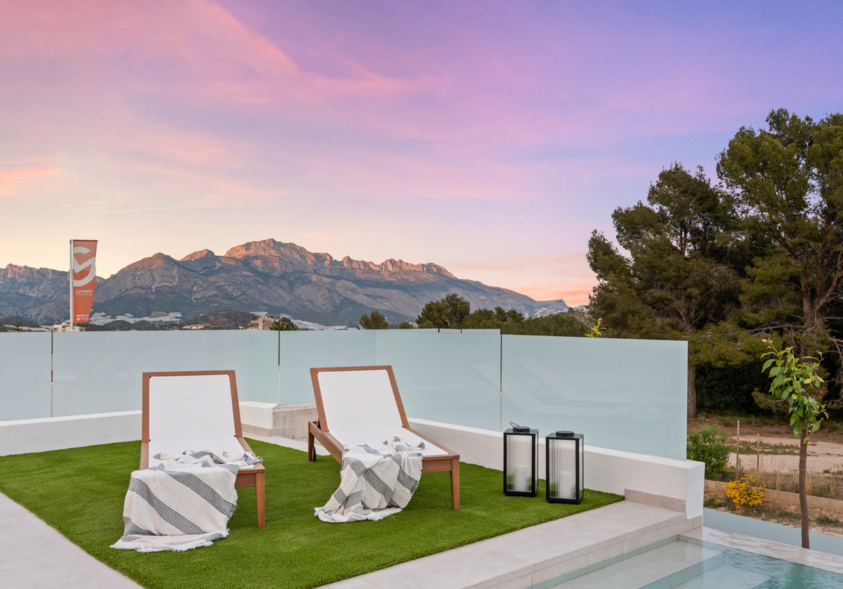 Property main view 48