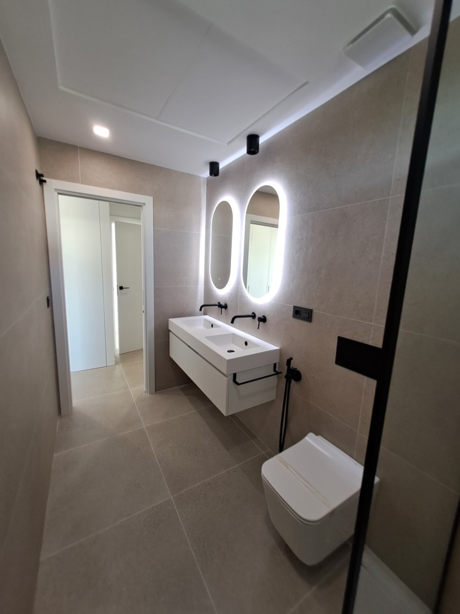 Property main view 32