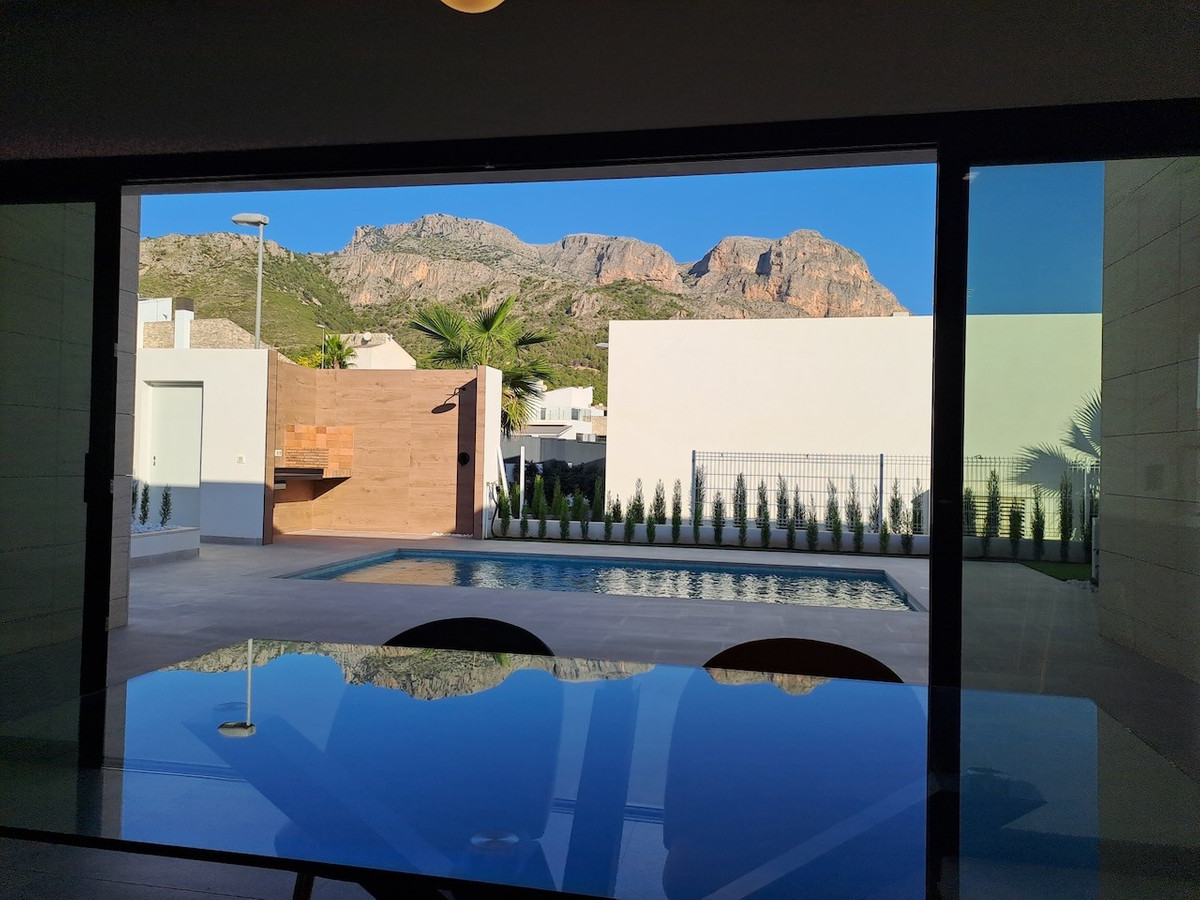 Property main view 39