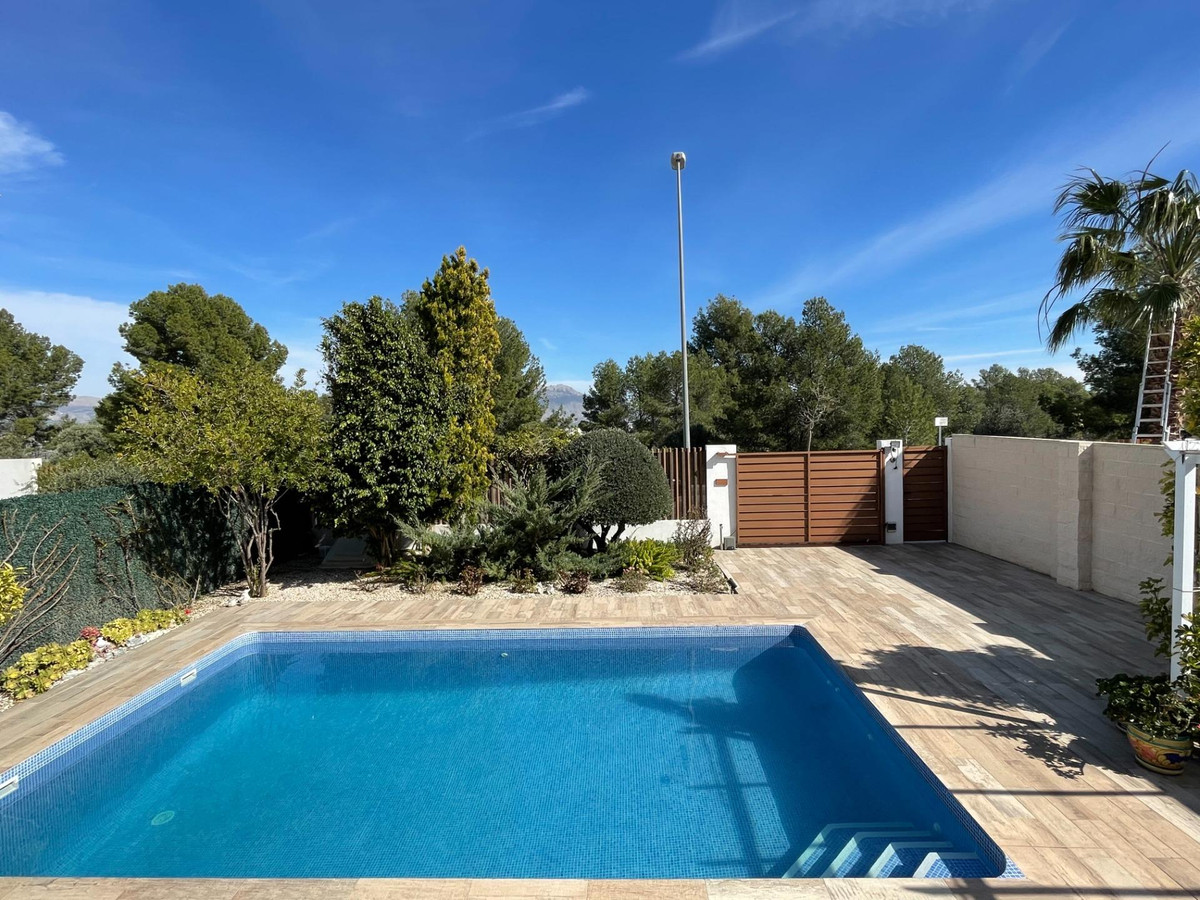 Bungalow te koop in Polop | 3 slaapkamers H5316508