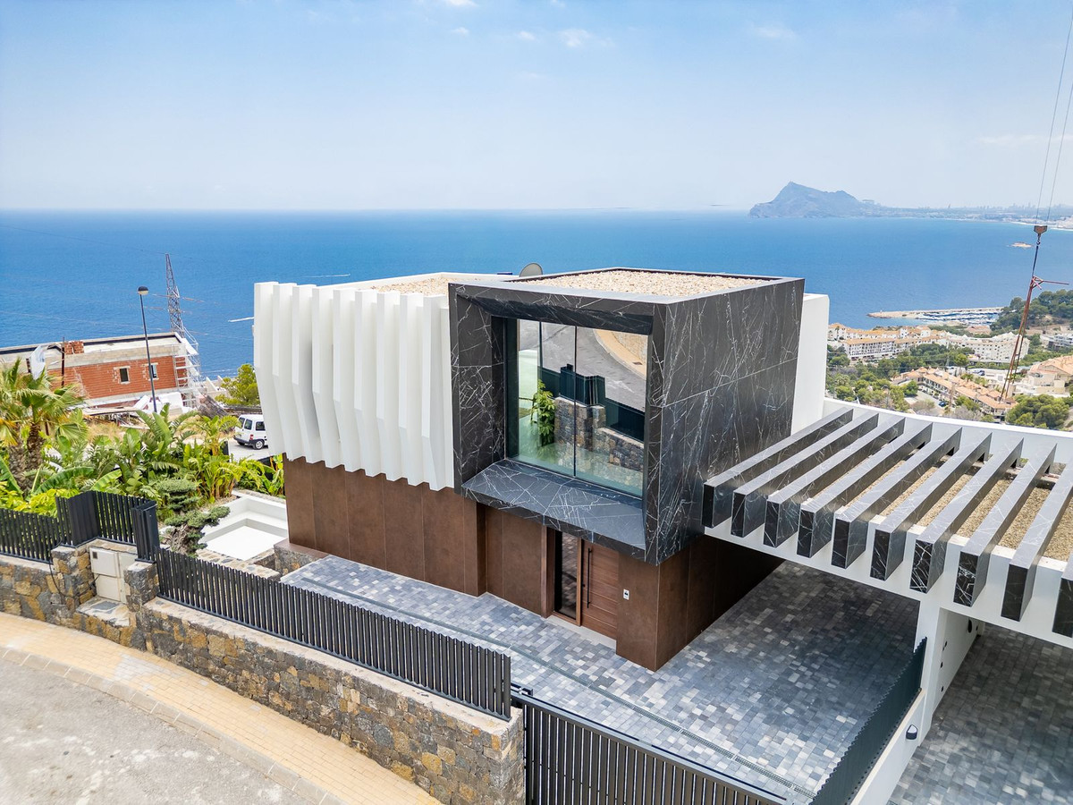 Property main view 55