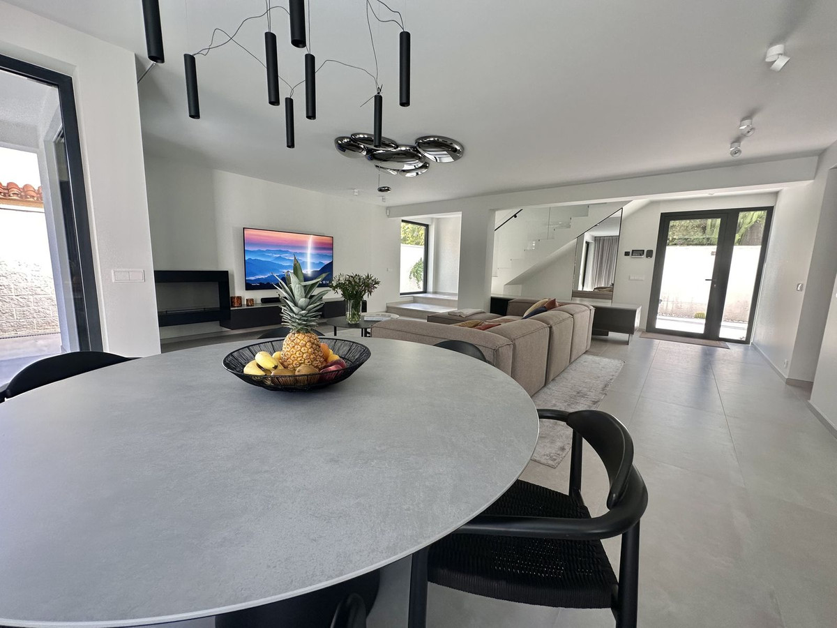 Property main view 25