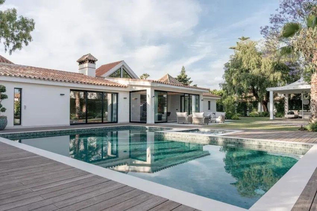 Huis te koop in Puerto Banús | 5 slaapkamers H5061577