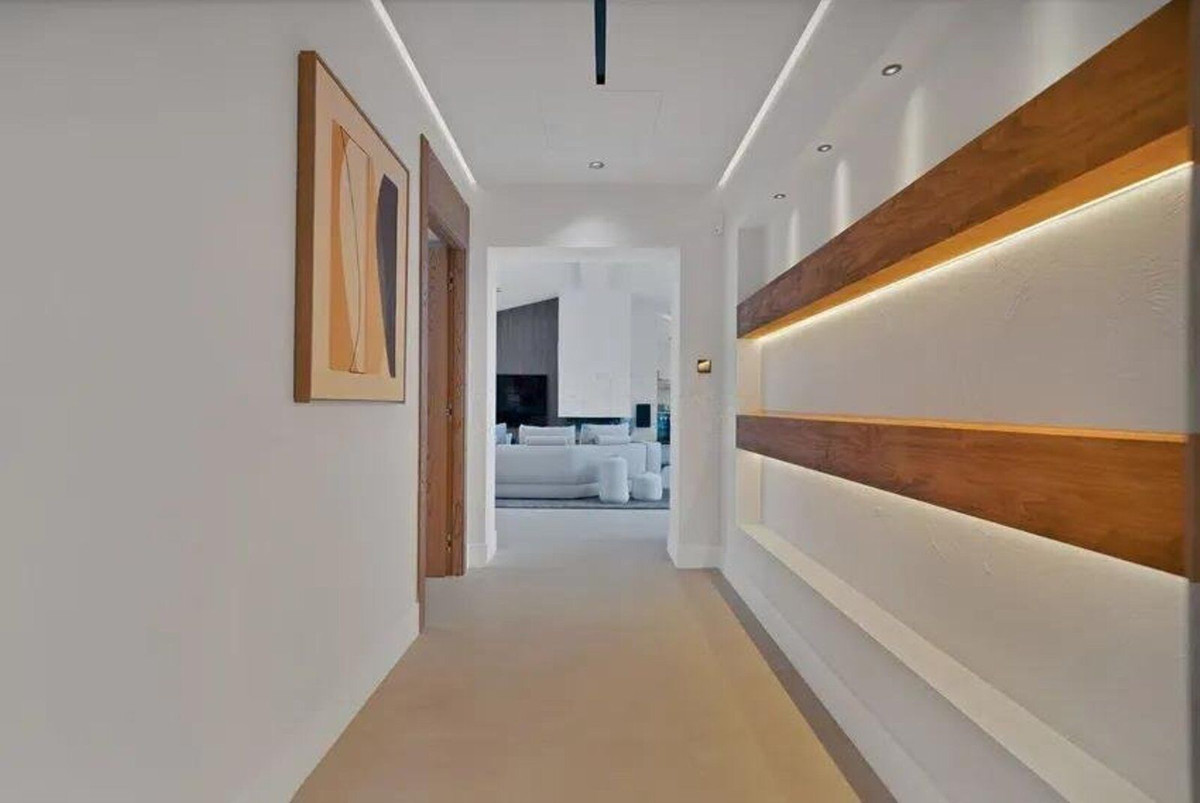 Huis te koop in Puerto Banús | 5 slaapkamers H5061577