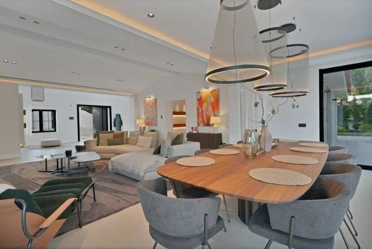 Huis te koop in Puerto Banús | 5 slaapkamers H5061577