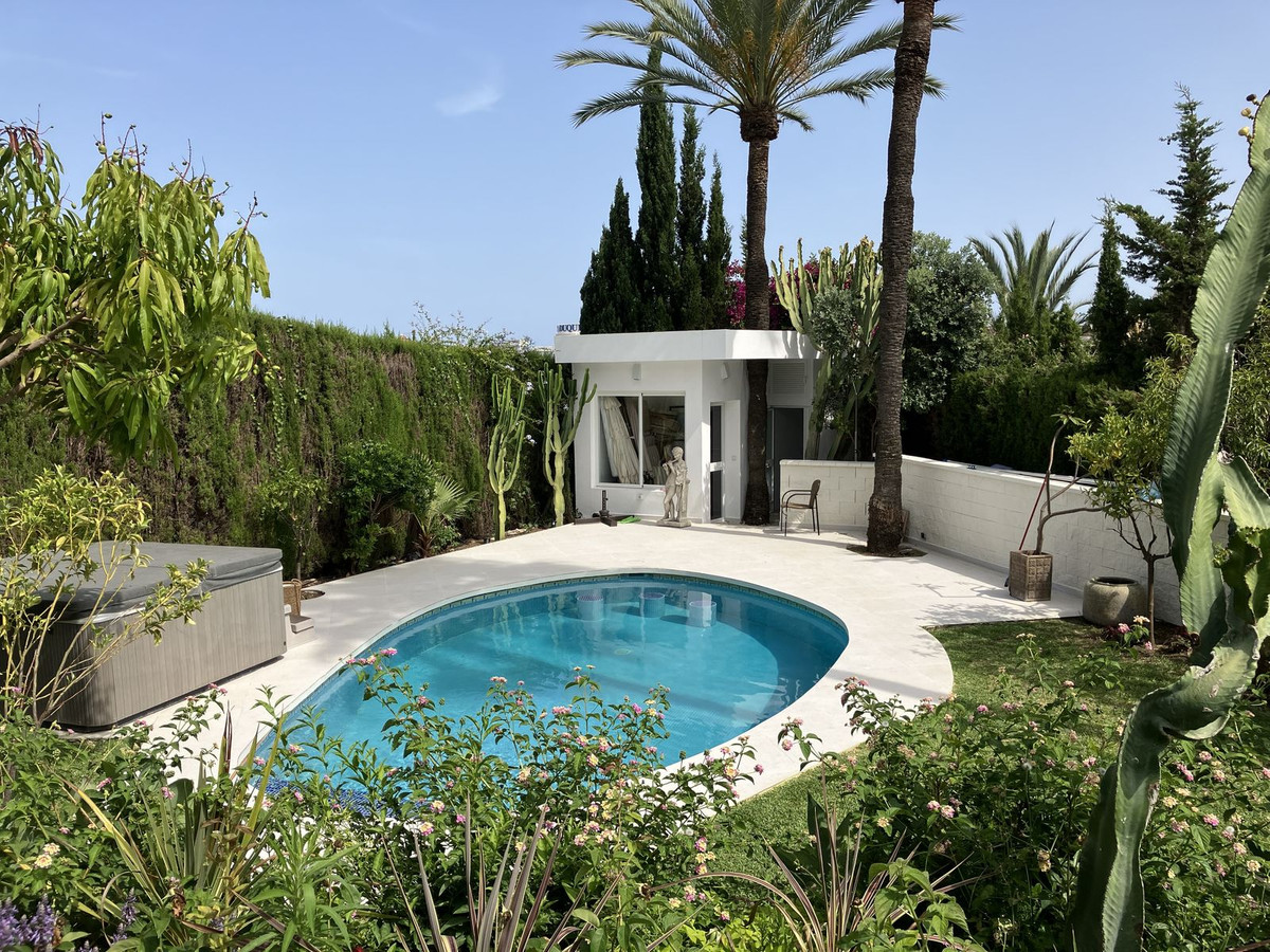 Huis te koop in Puerto Banús | 6 slaapkamers H5068387