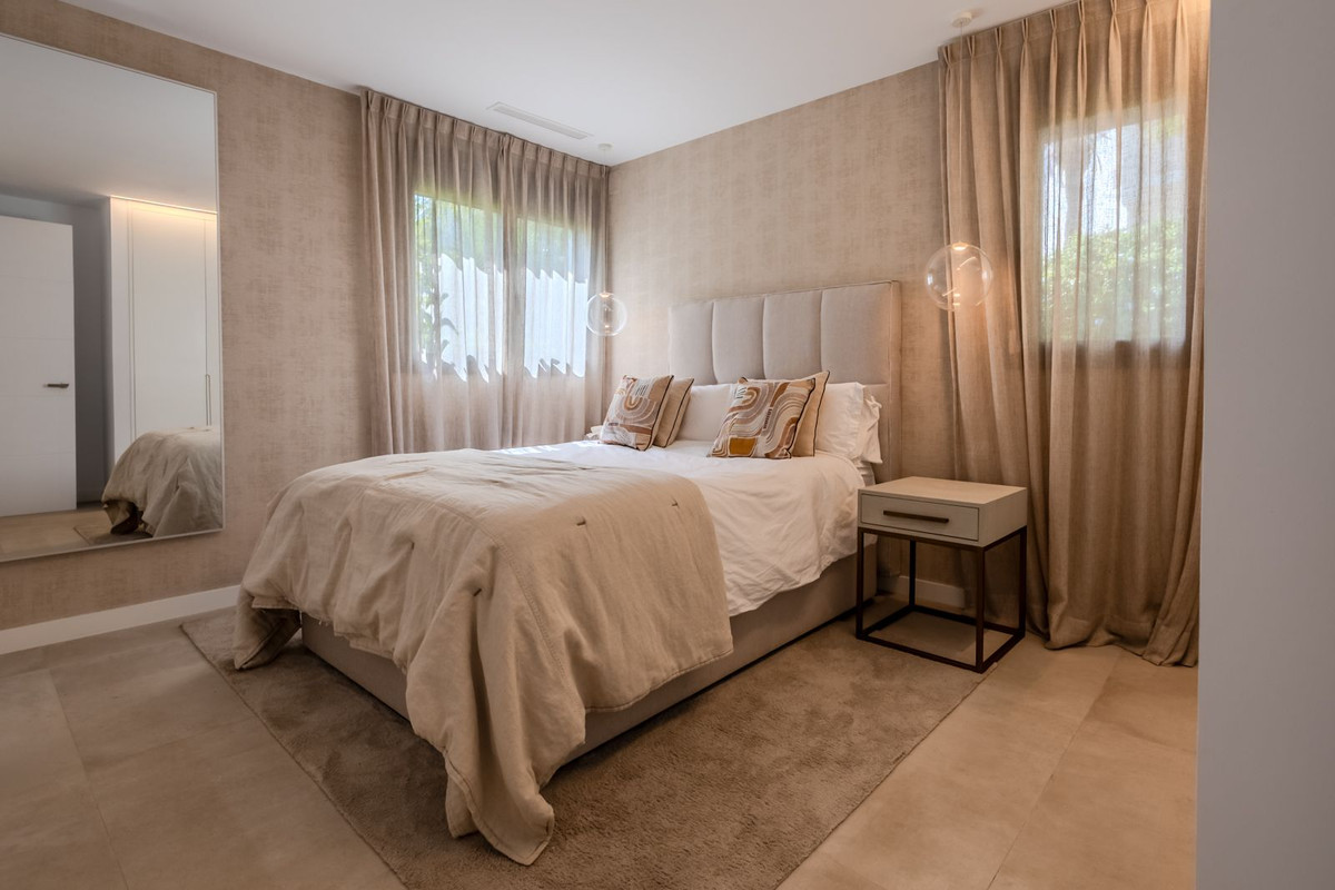Huis te koop in Puerto Banús | 4 slaapkamers H5073235