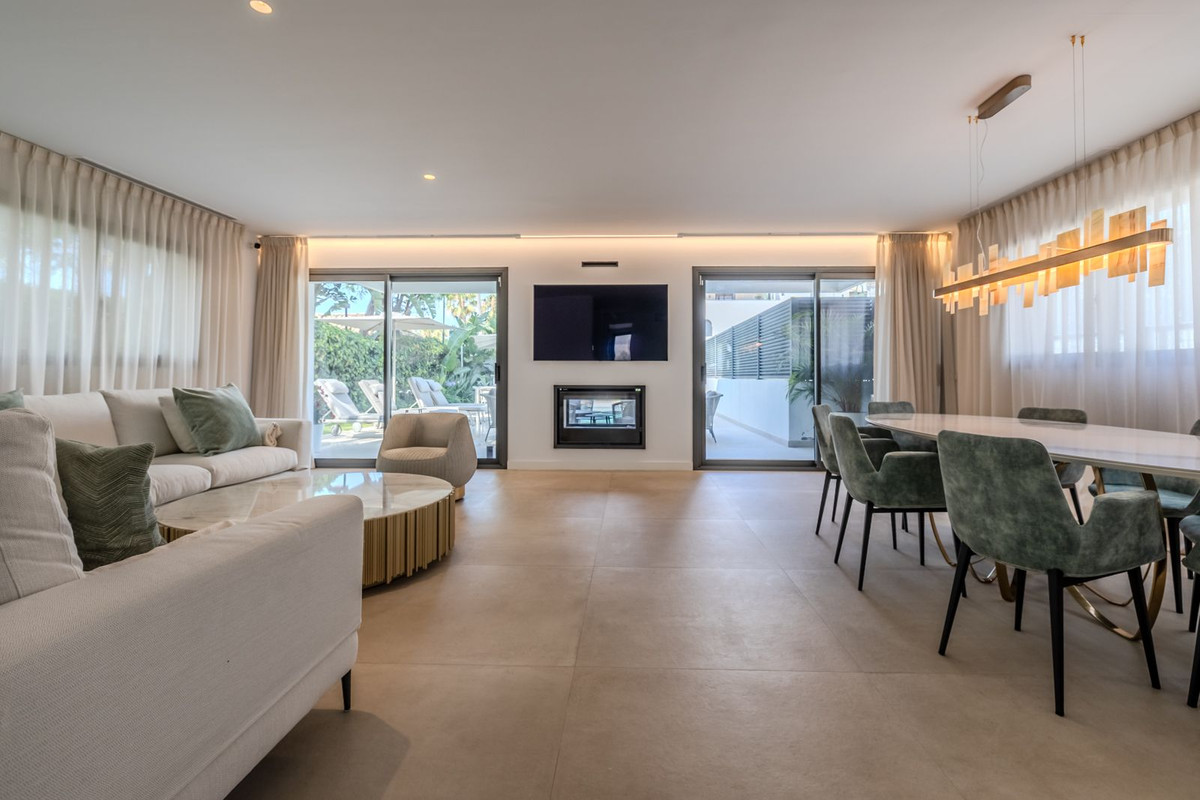 Huis te koop in Puerto Banús | 4 slaapkamers H5073235
