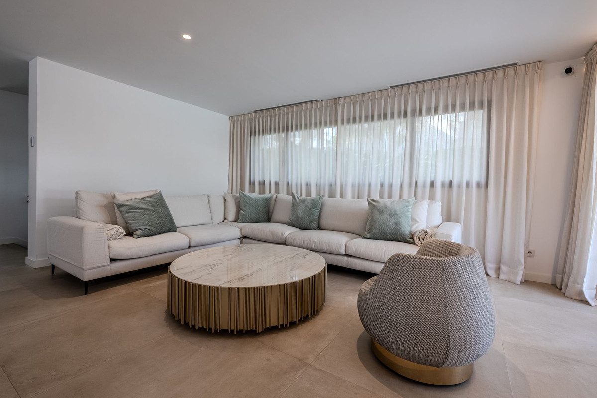 Huis te koop in Puerto Banús | 4 slaapkamers H5073235