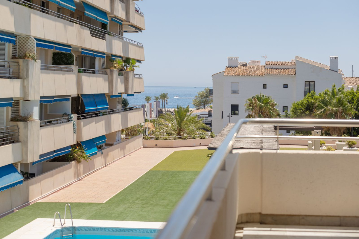 Appartement te koop in Puerto Banús | 3 slaapkamers H5137771