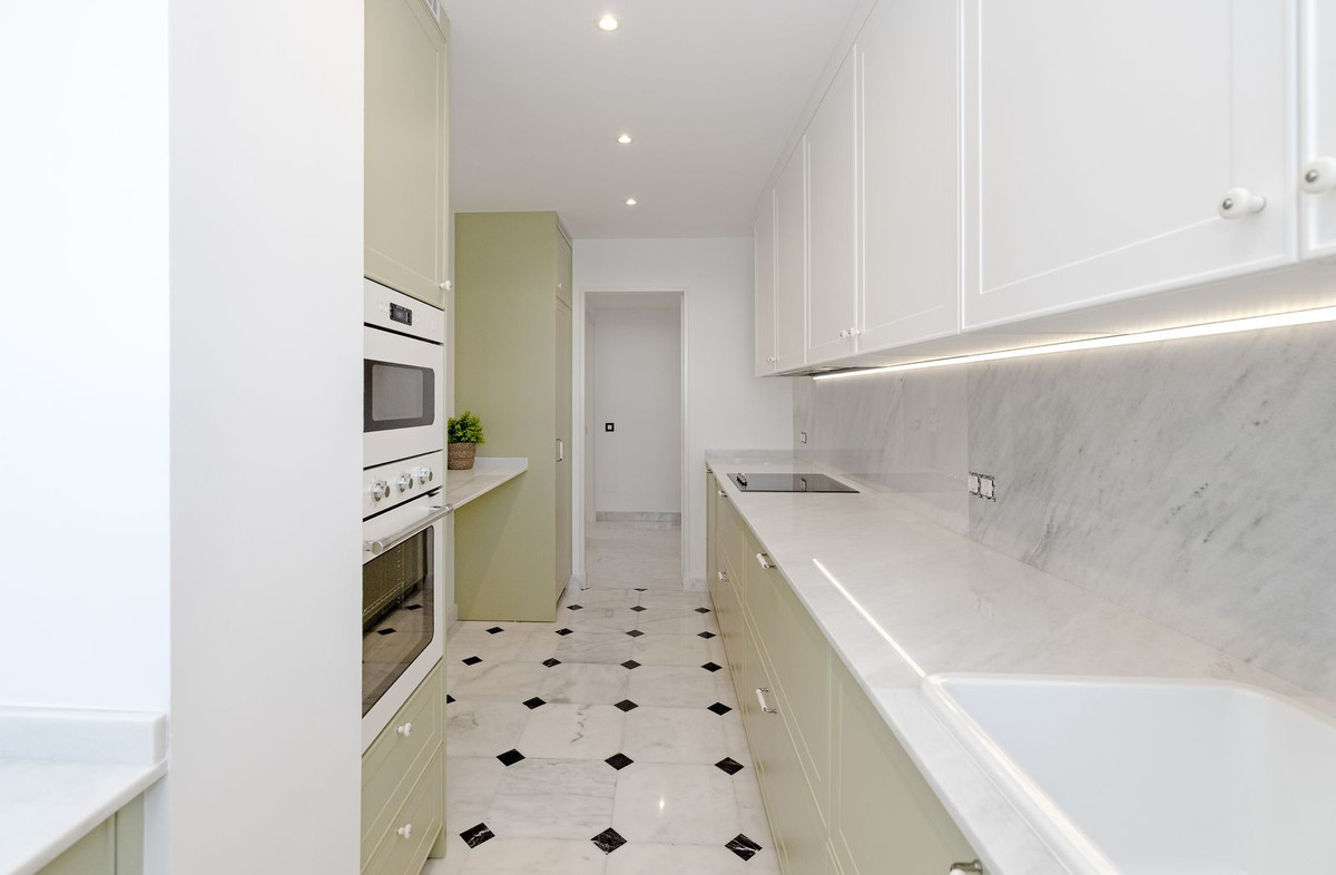 Appartement te koop in Puerto Banús | 3 slaapkamers H5137771