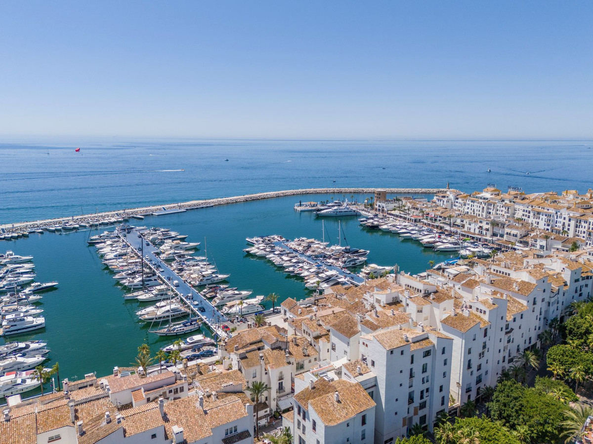 Huis te koop in Puerto Banús | 2 slaapkamers H5145820