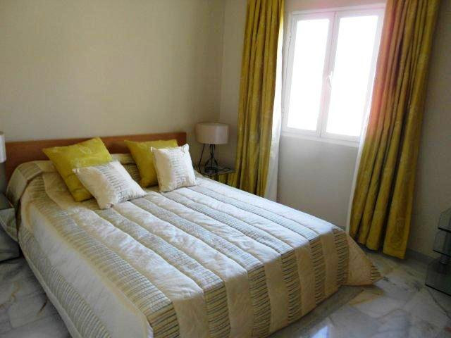 Huis te koop in Puerto Banús | 2 slaapkamers H5145820