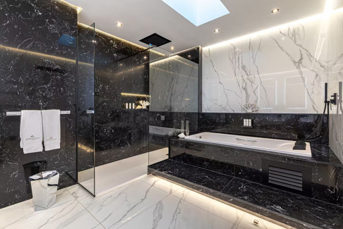 Huis te koop in Puerto Banús | 10 slaapkamers H5309944