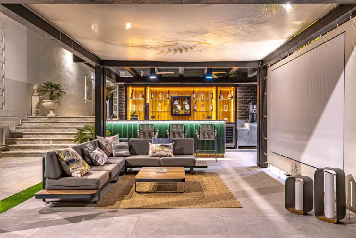 Huis te koop in Puerto Banús | 10 slaapkamers H5309944