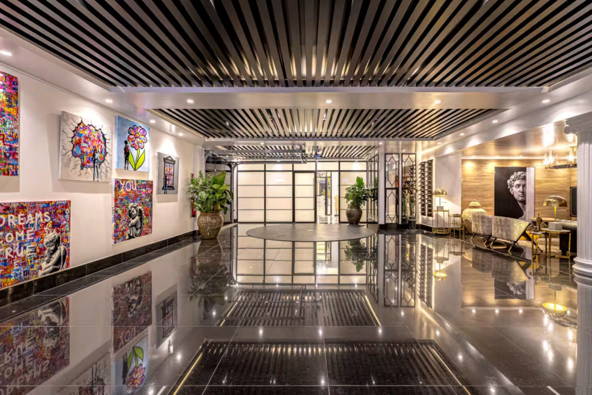 Huis te koop in Puerto Banús | 10 slaapkamers H5309944