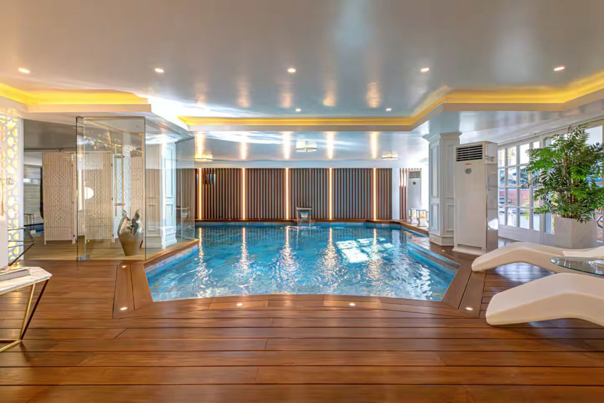 Huis te koop in Puerto Banús | 10 slaapkamers H5309944