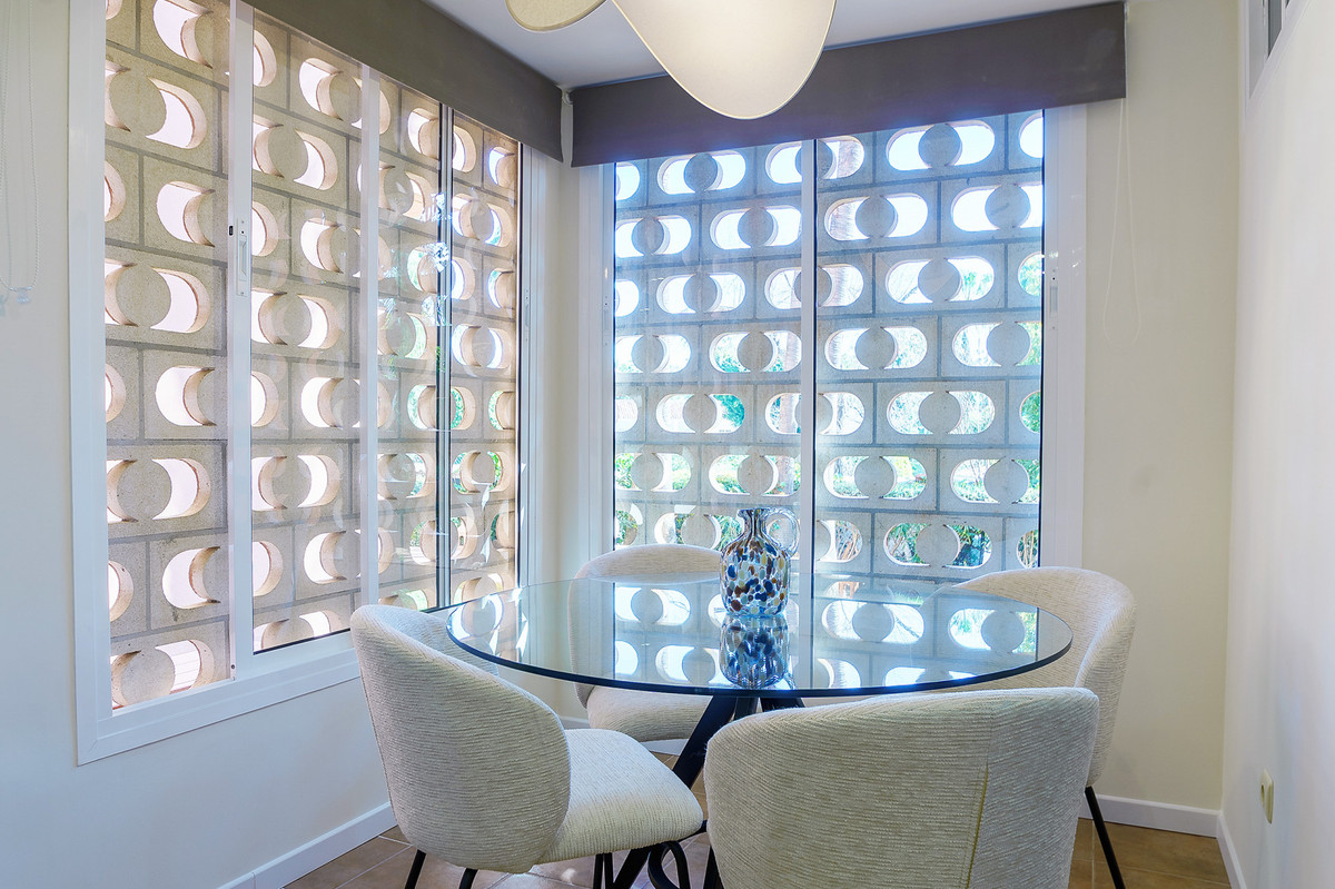 Appartement te koop in Puerto Banús | 2 slaapkamers H5329996