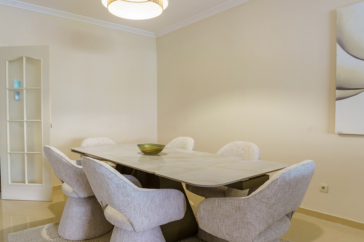 Appartement te koop in Puerto Banús | 2 slaapkamers H5329996