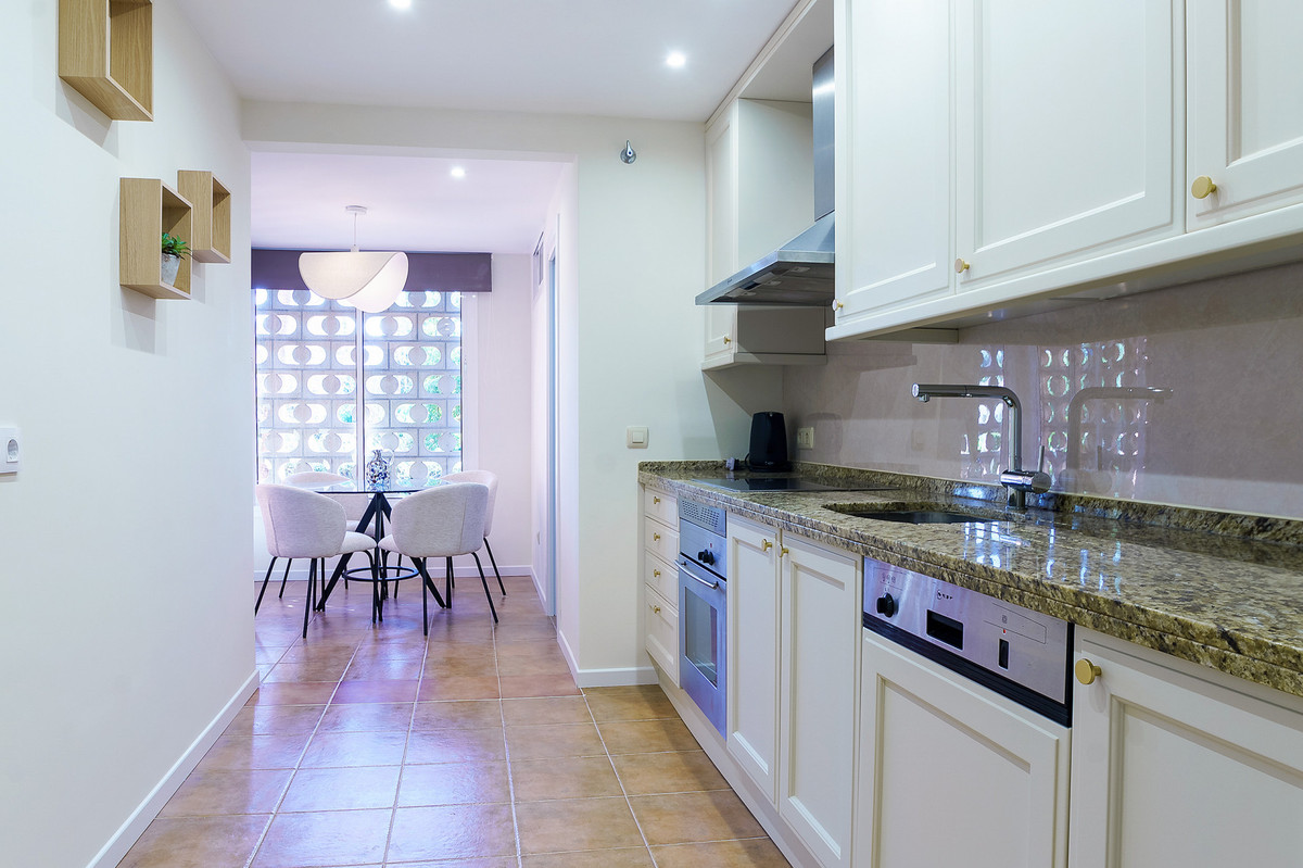 Appartement te koop in Puerto Banús | 2 slaapkamers H5329996