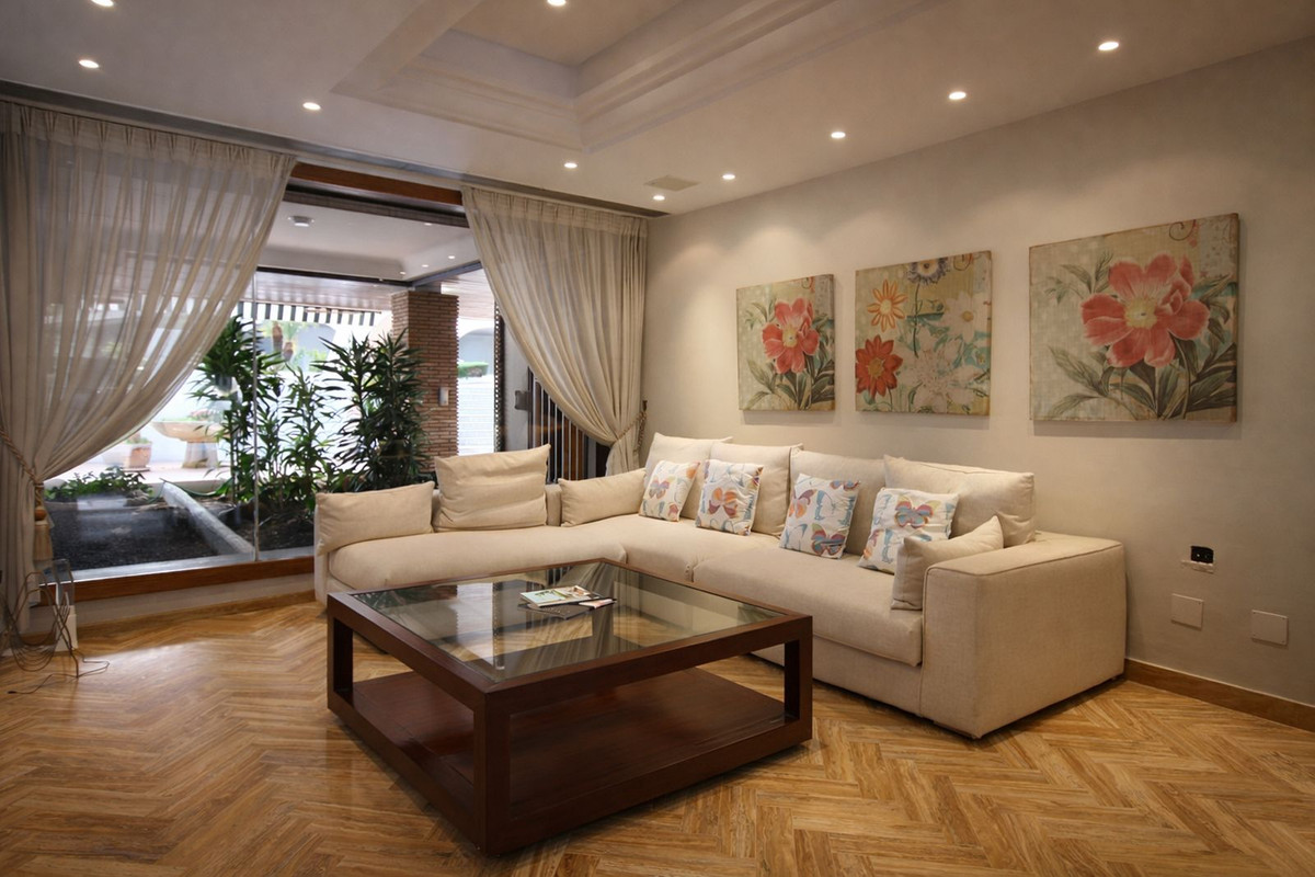 Huis te koop in Puerto Banús | 7 slaapkamers H5347981