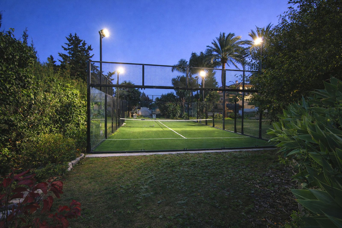 Huis te koop in Puerto Banús | 7 slaapkamers H5347981