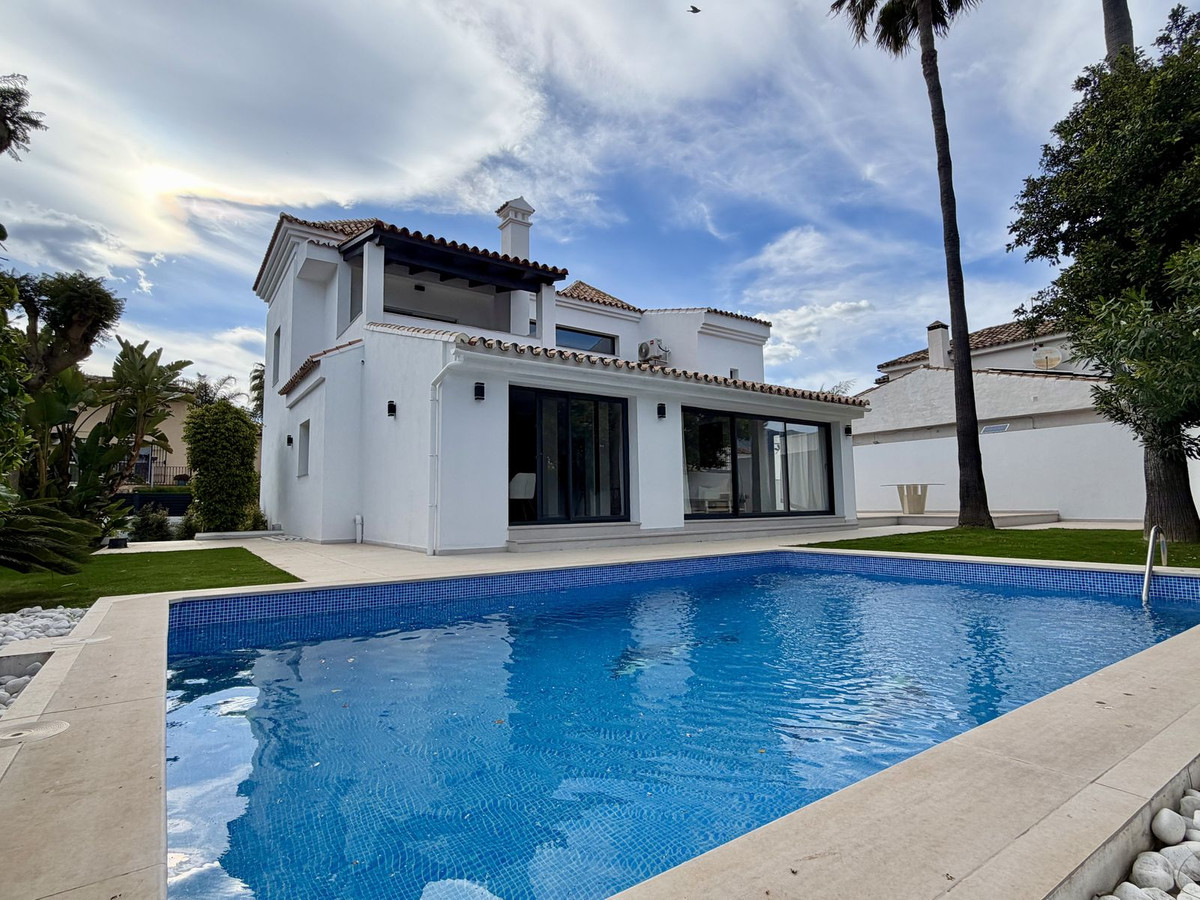 Huis te koop in Puerto Banús | 5 slaapkamers H5365042