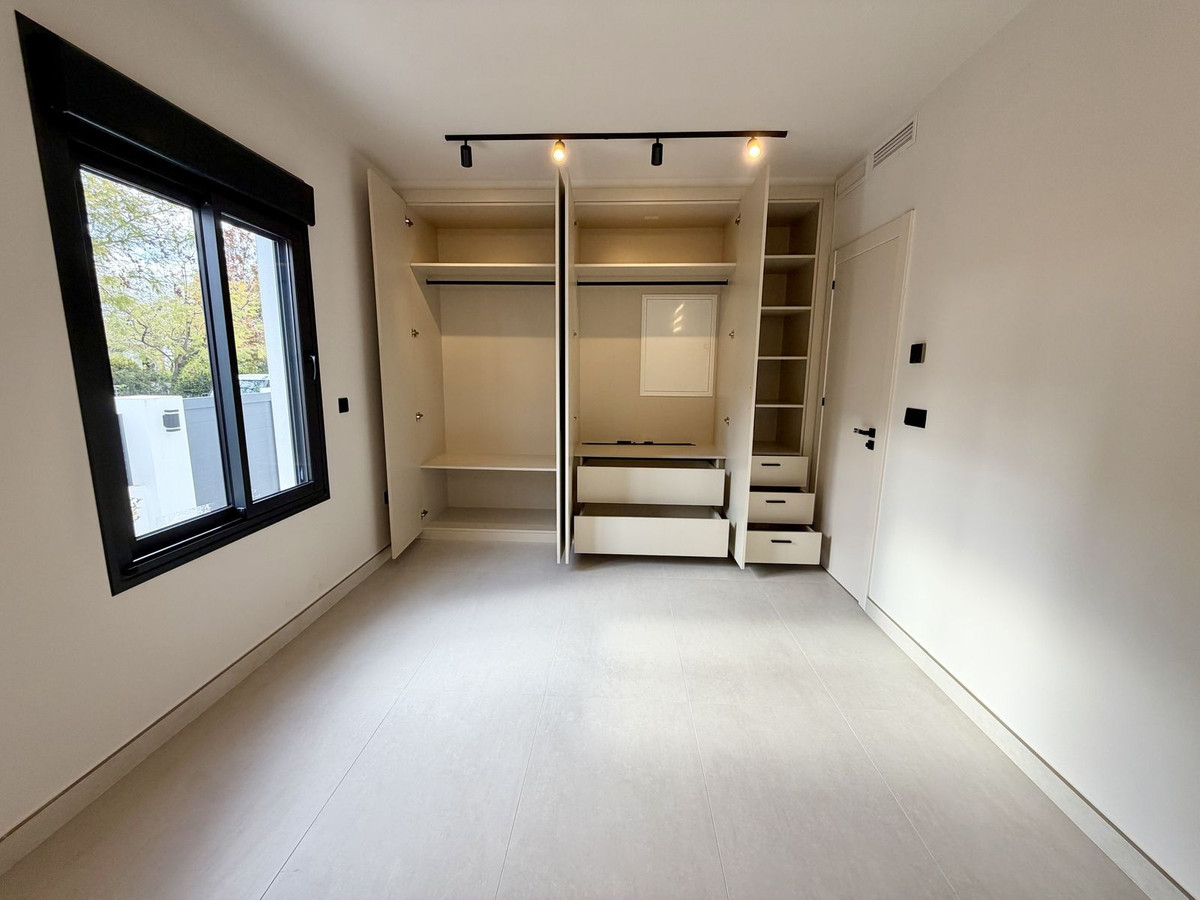 Huis te koop in Puerto Banús | 5 slaapkamers H5365042