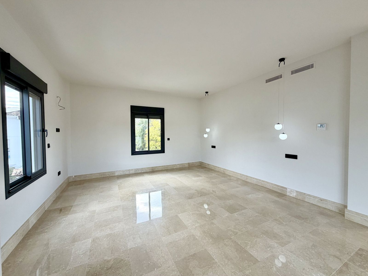 Huis te koop in Puerto Banús | 5 slaapkamers H5365042