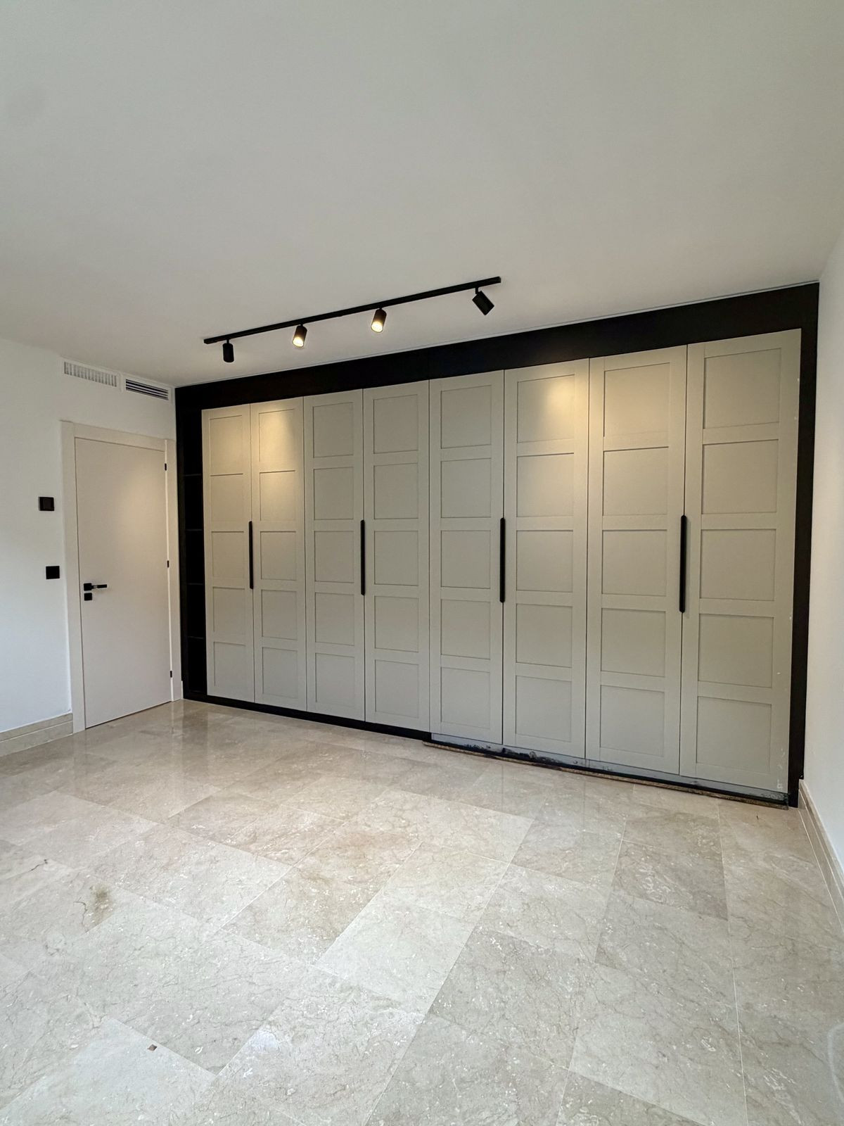 Huis te koop in Puerto Banús | 5 slaapkamers H5365042