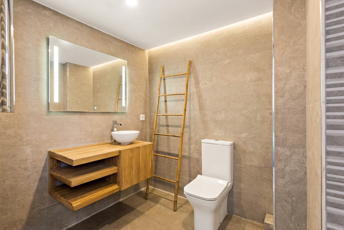 Property main view 33