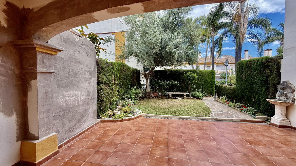 Huis te koop in Puerto Banús | 4 slaapkamers H5380192