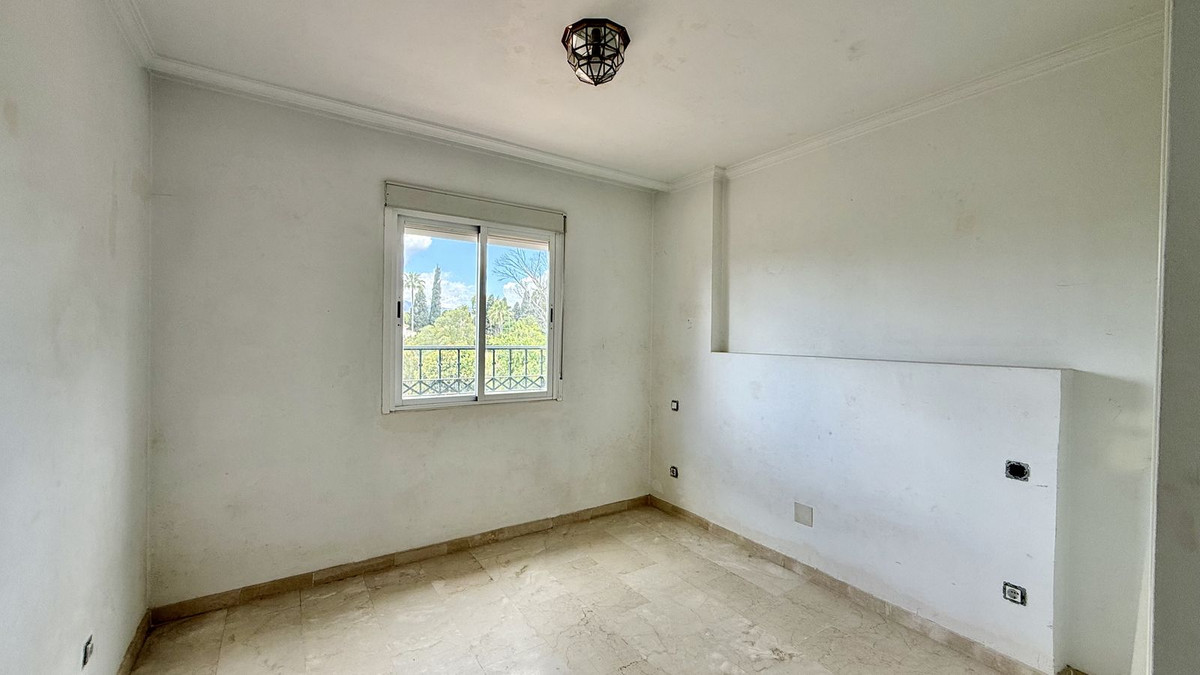 Huis te koop in Puerto Banús | 4 slaapkamers H5380192