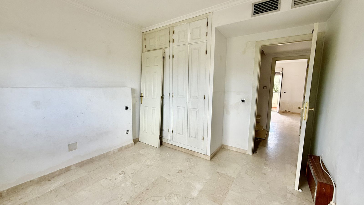 Huis te koop in Puerto Banús | 4 slaapkamers H5380192