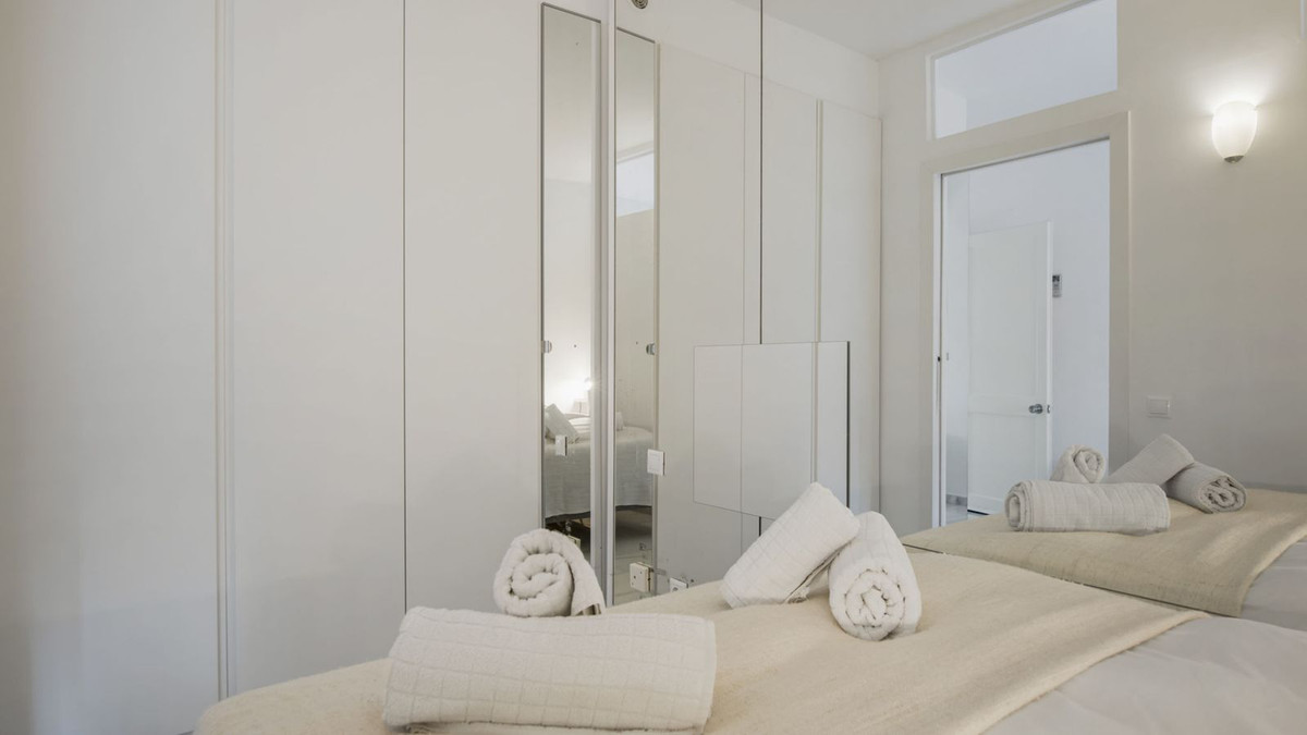 Huis te koop in Puerto Banús | 2 slaapkamers H5401009