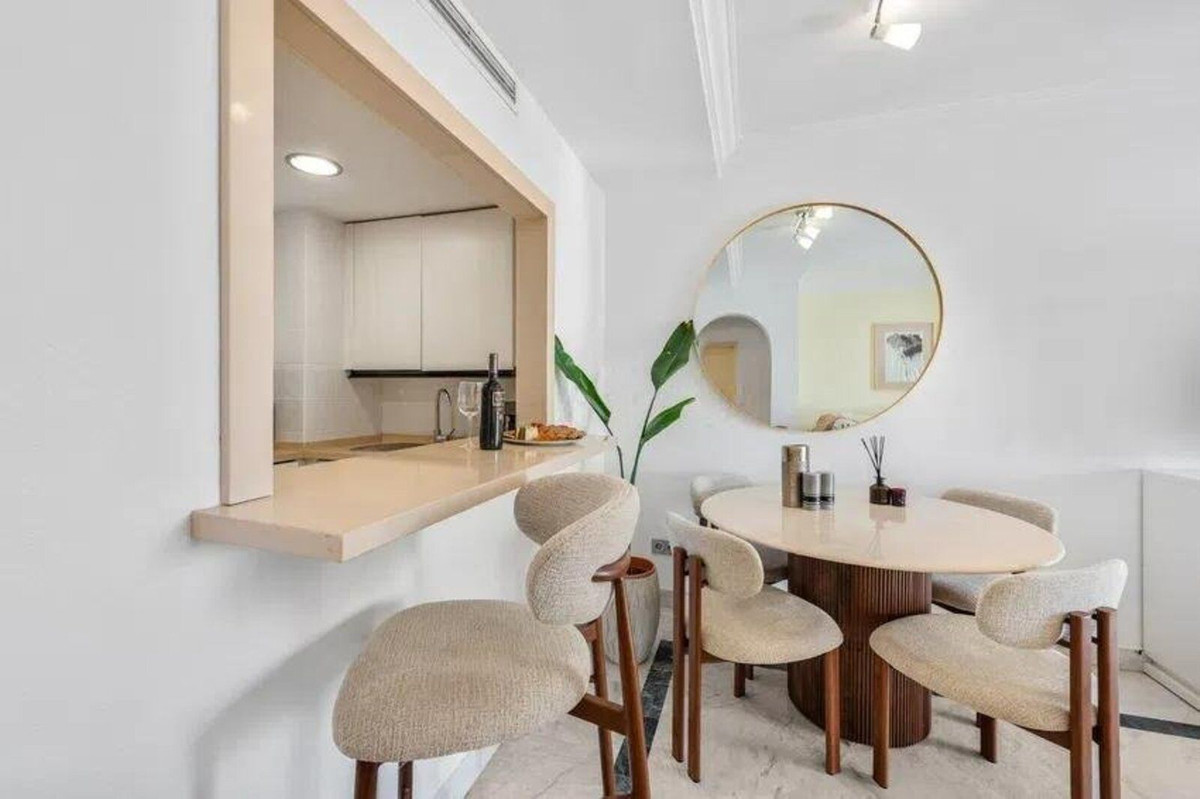 Huis te koop in Puerto Banús | 2 slaapkamers H5420974
